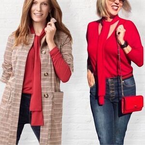 CAbi NWT red Tess tee size M